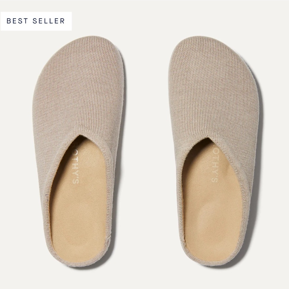 Rothy’s Casual Clog in Dove